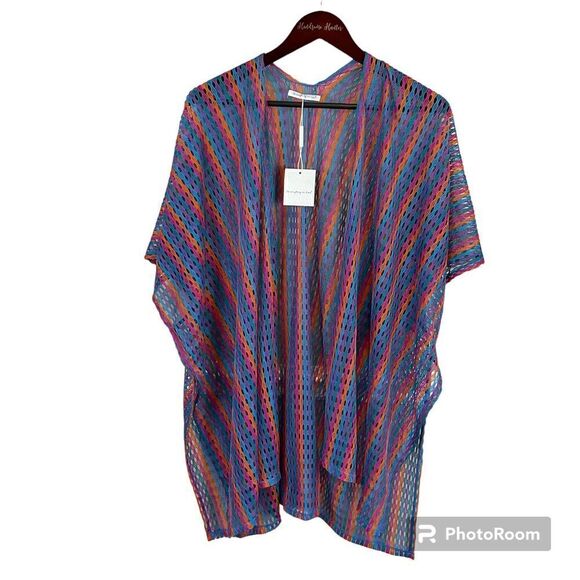 New Do Everything In Love Classic Elegant Geometric Print Kimono Cover Up Shawl - Picture 1 of 12